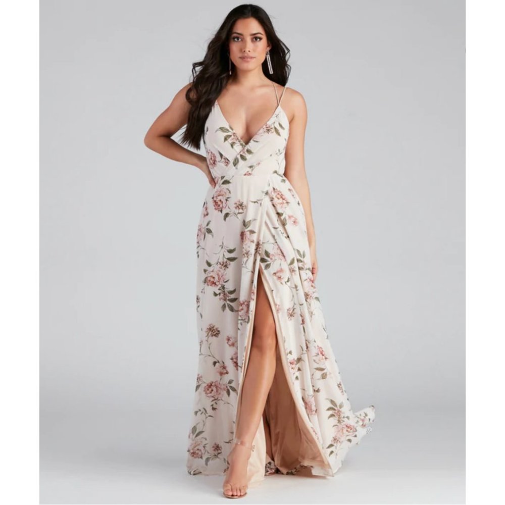 Windsor Geneviève Floral Chiffon Wrap Dress
